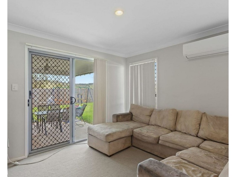 29 Lawson Cres, Laidley North QLD 4341