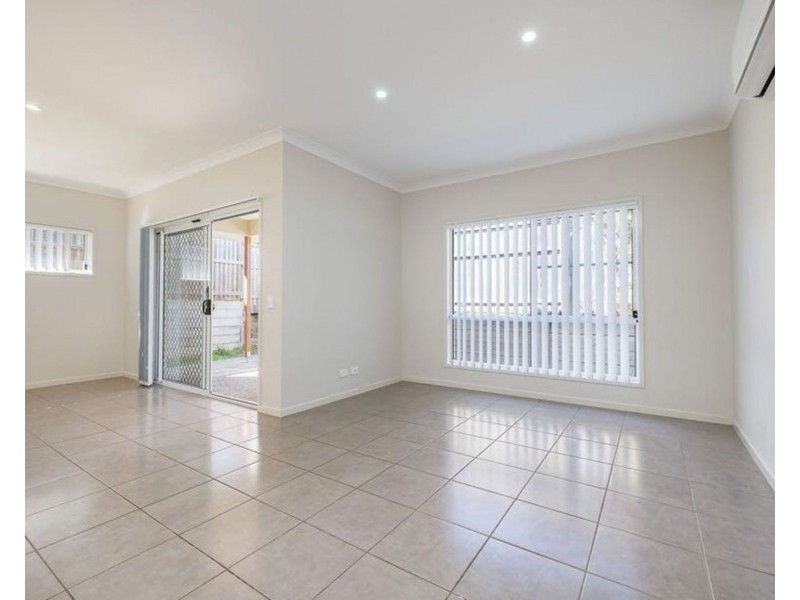 25 Hyssop Pl, Springfield Lakes QLD 4300