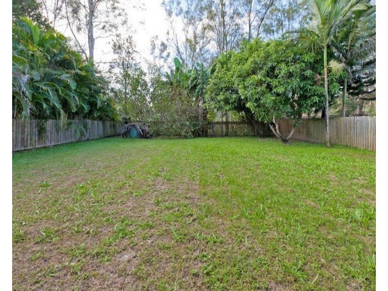 27 Iris St, Gailes QLD 4300