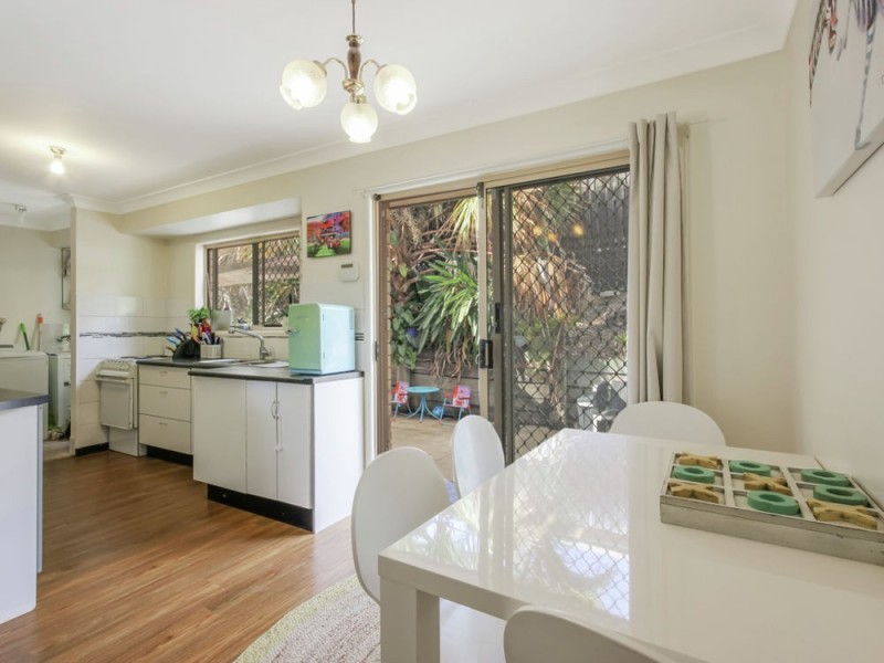 42 Whitlam Drive, Collingwood Park QLD 4301