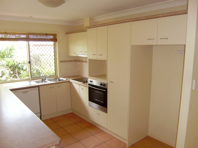 25 Karamea Avenue, Springfield QLD 4300