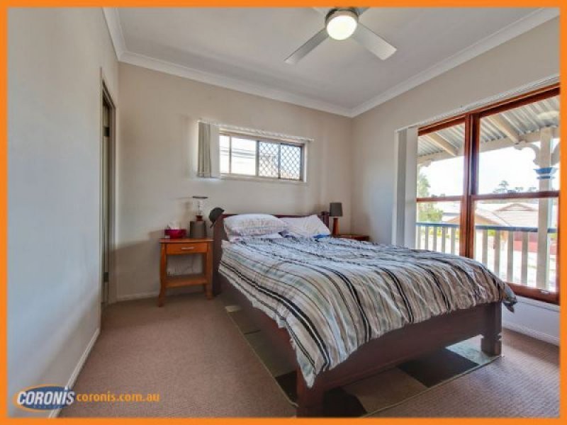15 Violet Avenue, Springfield Lakes QLD 4300