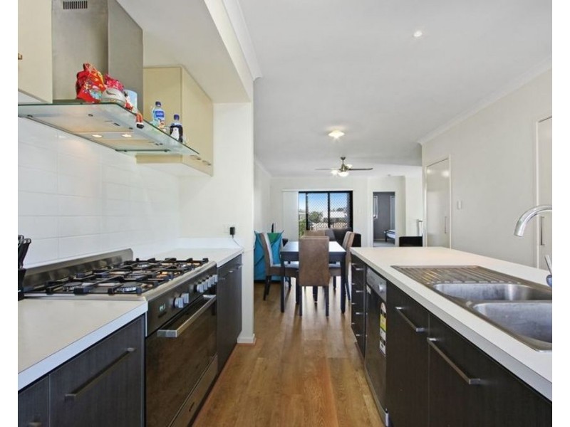 1 Kondalila Crescent, Springfield Lakes QLD 4300