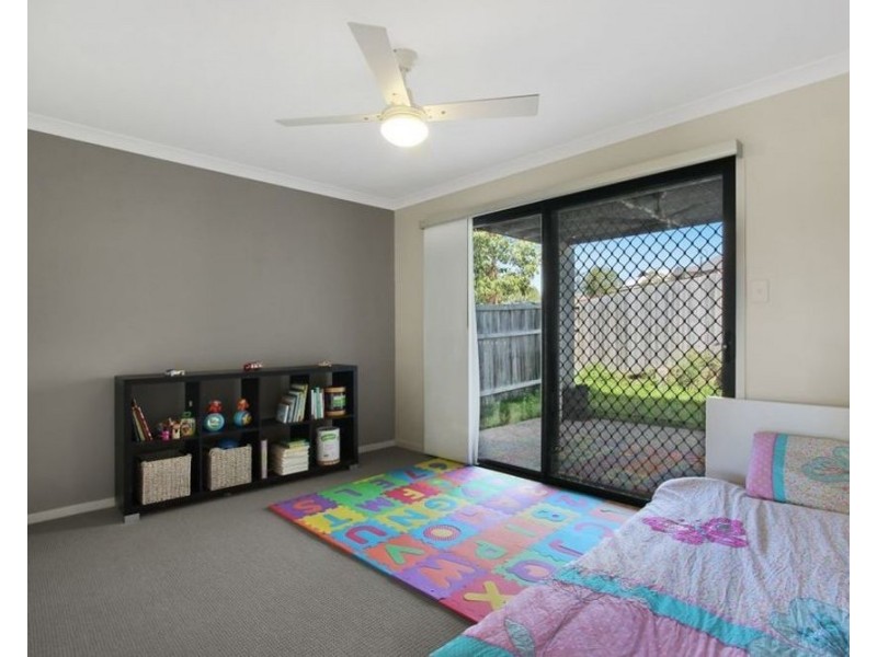1 Kondalila Crescent, Springfield Lakes QLD 4300