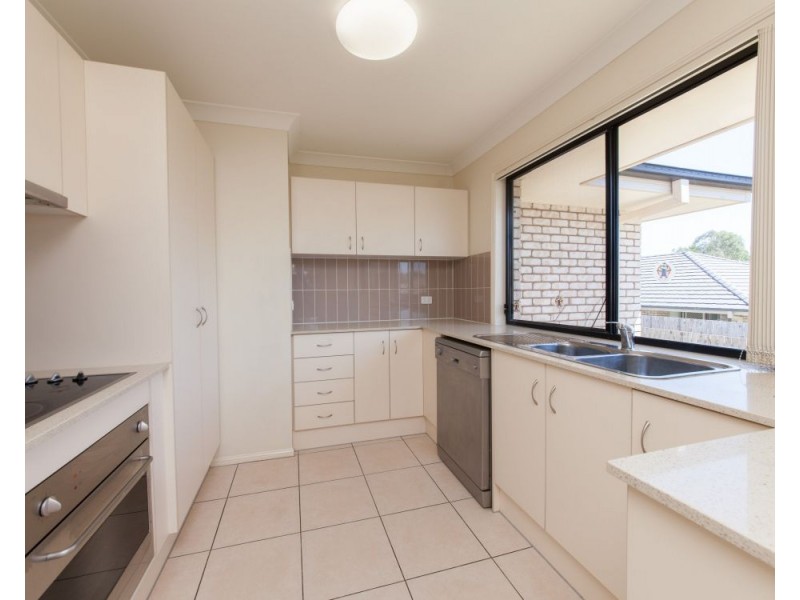 27 Chetwynd Street, Redbank Plains QLD 4301