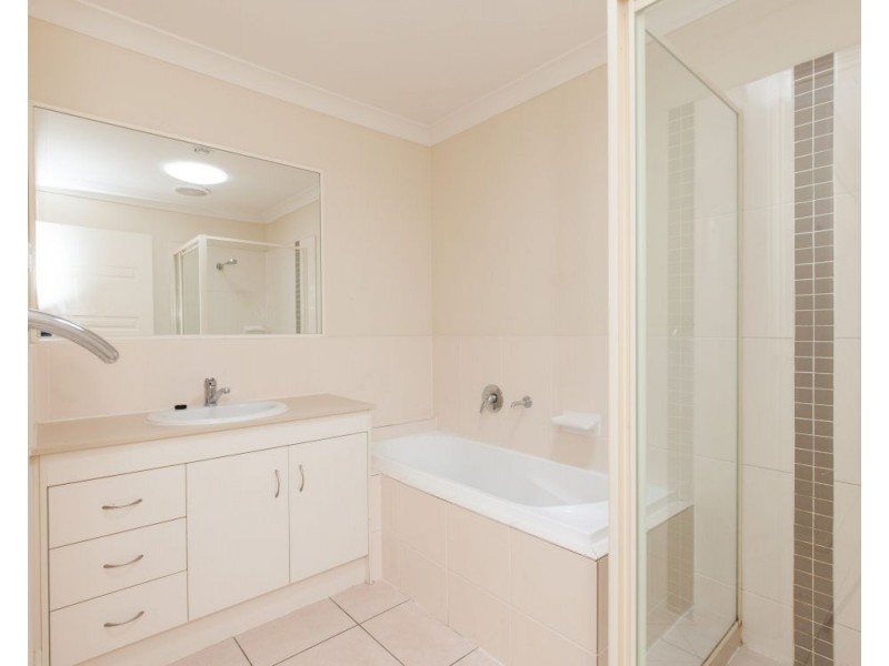 27 Chetwynd Street, Redbank Plains QLD 4301