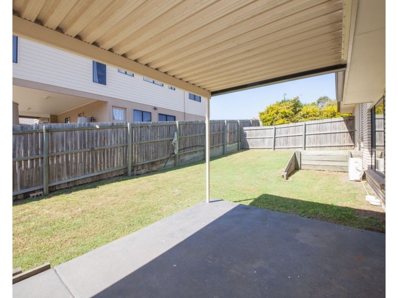27 Chetwynd Street, Redbank Plains QLD 4301
