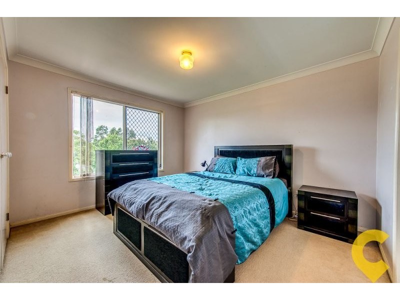 35 Streamview Crescent, Springfield QLD 4300
