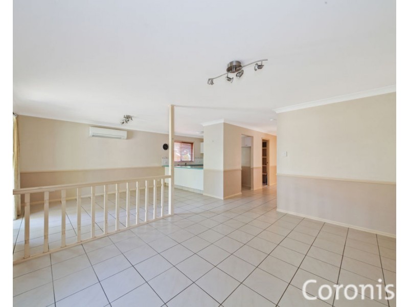 10 Banksia Circuit, Forest Lake QLD 4078
