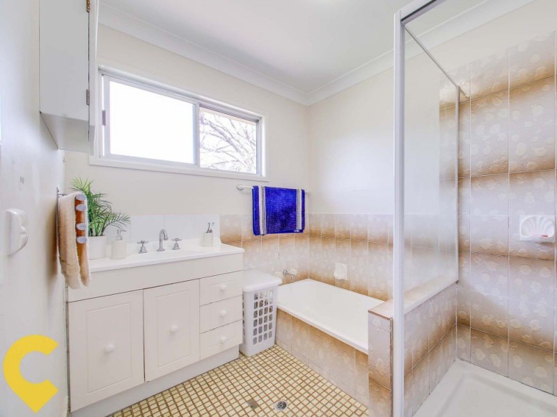 118 Redbank Plains Road, Bellbird Park QLD 4300