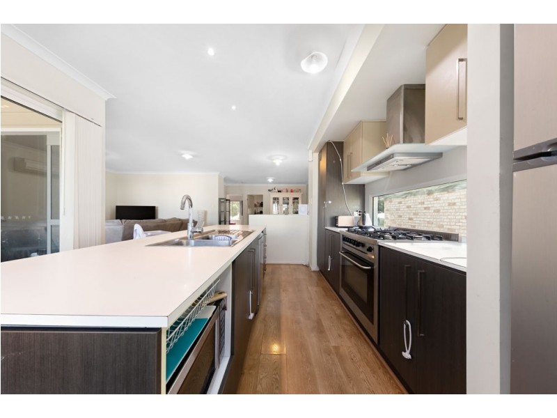 5 Meridian Avenue, Springfield Lakes QLD 4300