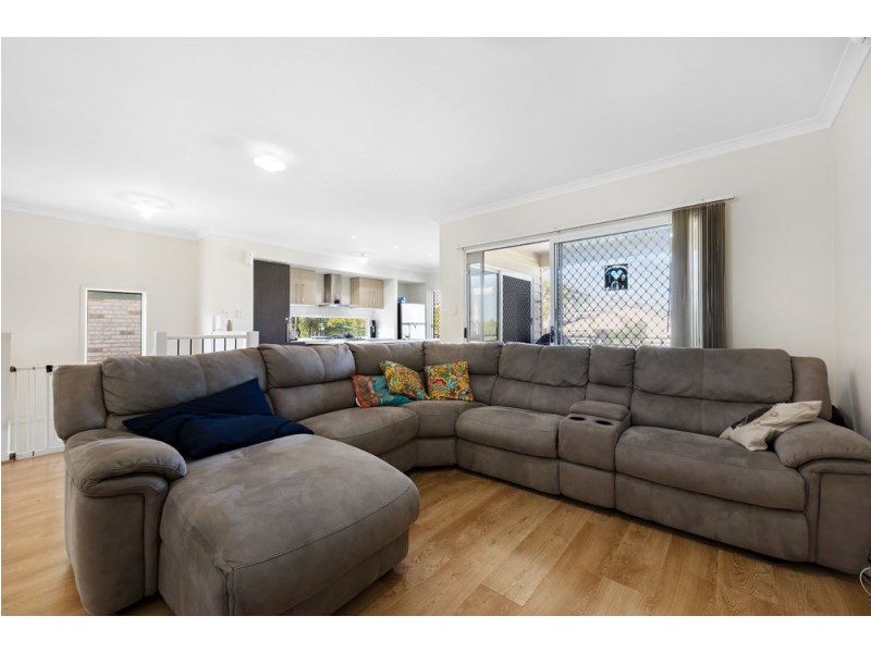 5 Meridian Avenue, Springfield Lakes QLD 4300