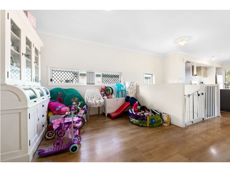 5 Meridian Avenue, Springfield Lakes QLD 4300