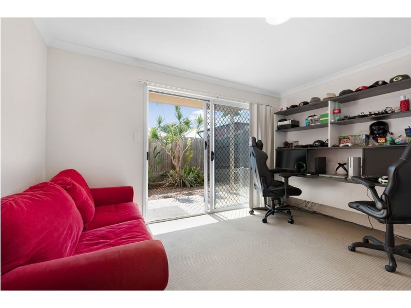 5 Meridian Avenue, Springfield Lakes QLD 4300