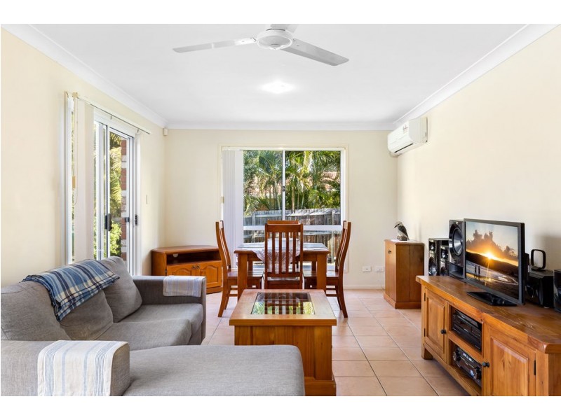 16 Eden Crescent, Springfield Lakes QLD 4300