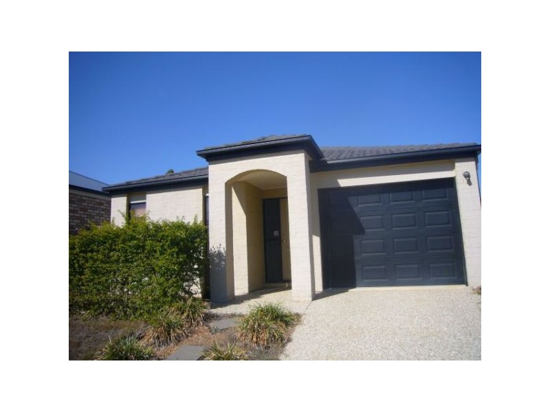 11 Mapleton Crescent, Forest Lake QLD 4078