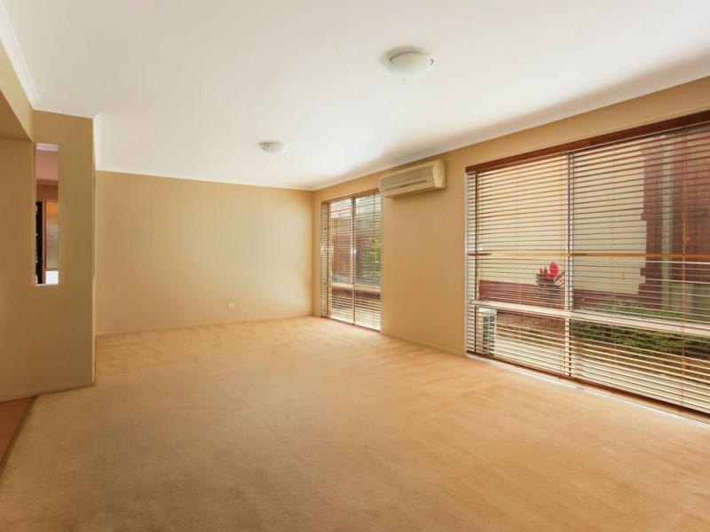 3 Swallowtail Crescent, Springfield Lakes QLD 4300