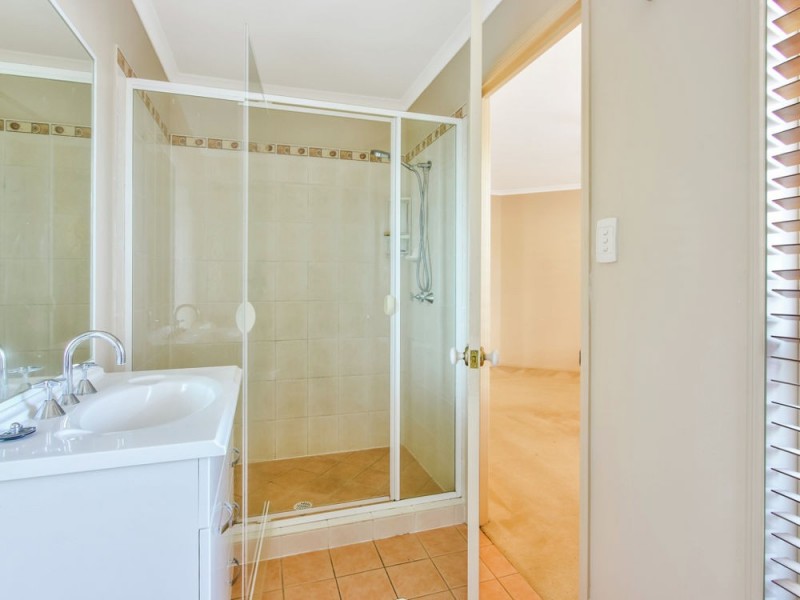 3 Swallowtail Crescent, Springfield Lakes QLD 4300
