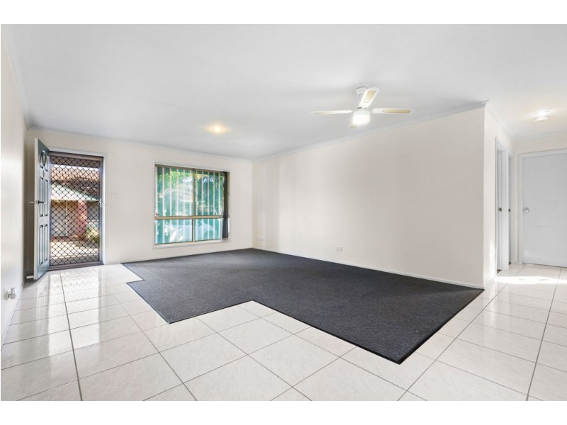 10/6 Rosegum Place, Redbank Plains QLD 4301