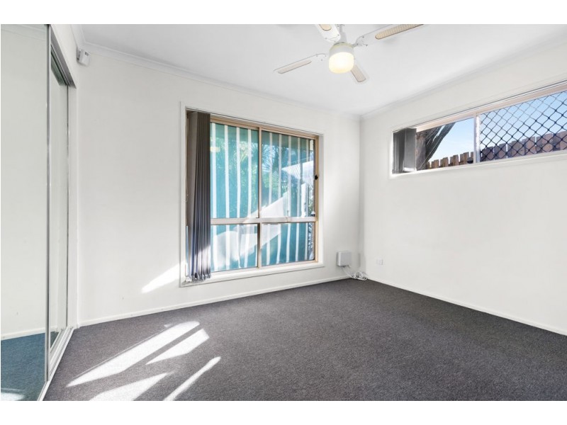 10/6 Rosegum Place, Redbank Plains QLD 4301