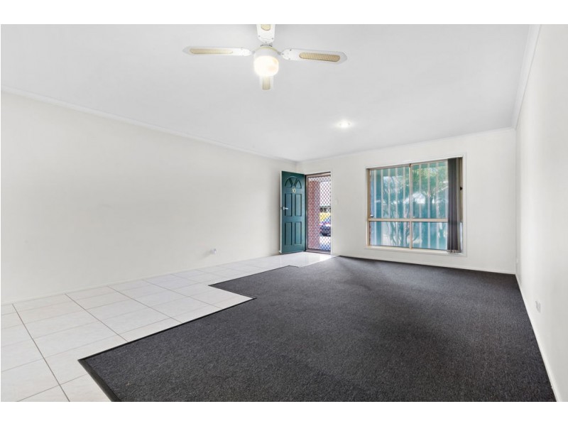 10/6 Rosegum Place, Redbank Plains QLD 4301
