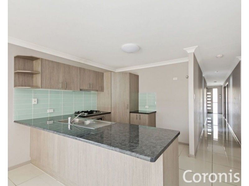 8 Wylie Court, Springfield Lakes QLD 4300