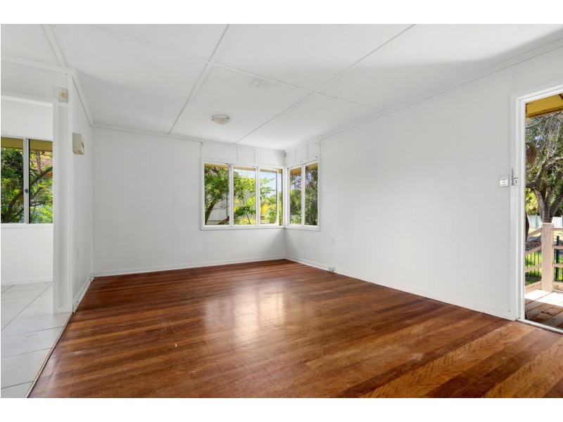 48 Avon Street, Leichhardt QLD 4305