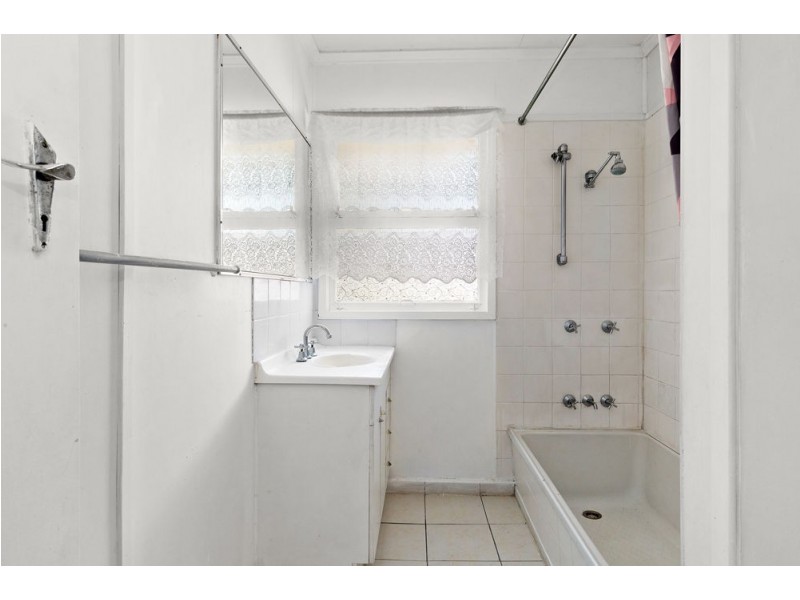 48 Avon Street, Leichhardt QLD 4305