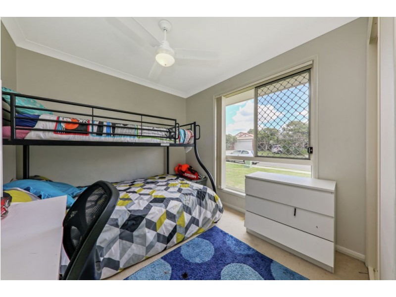 27 Katrina Way, Raceview QLD 4305