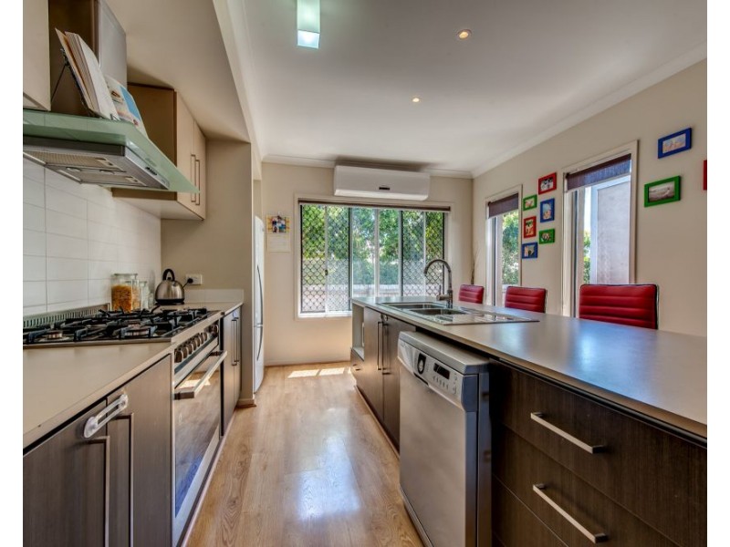 13 Escarpment Drive, Springfield QLD 4300