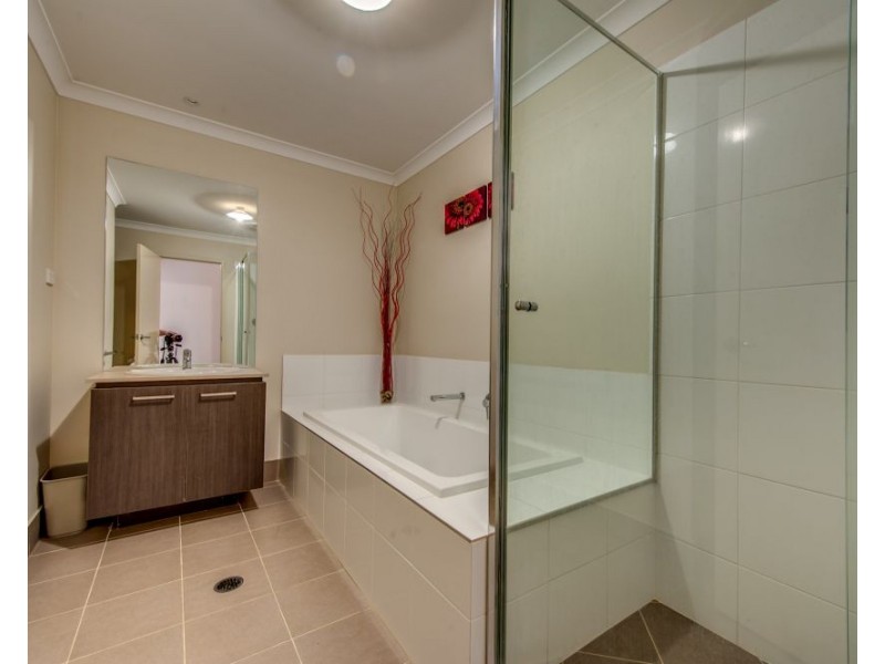 13 Escarpment Drive, Springfield QLD 4300