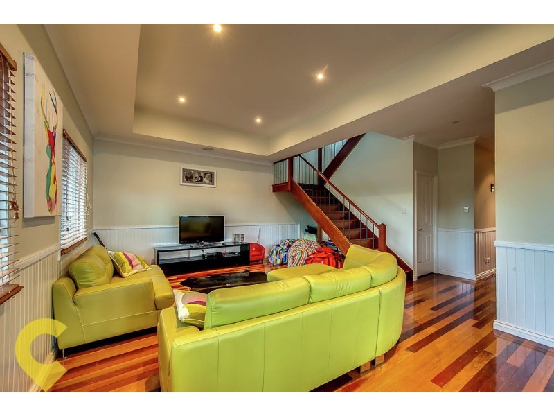 60 Stafford Street, Silkstone QLD 4304