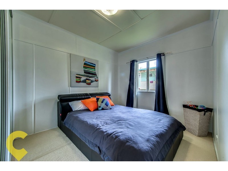 60 Stafford Street, Silkstone QLD 4304