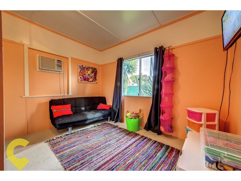60 Stafford Street, Silkstone QLD 4304