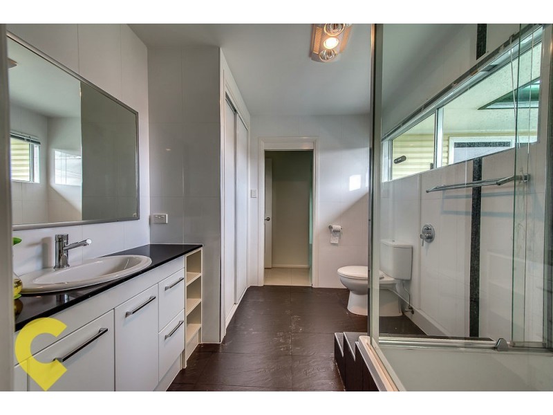 60 Stafford Street, Silkstone QLD 4304