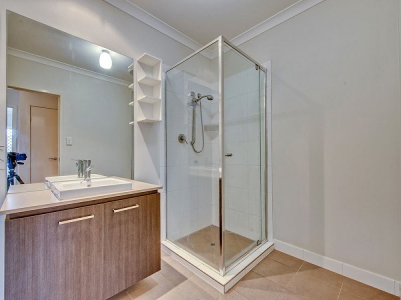 11 Moontide Way,, Springfield Lakes QLD 4300