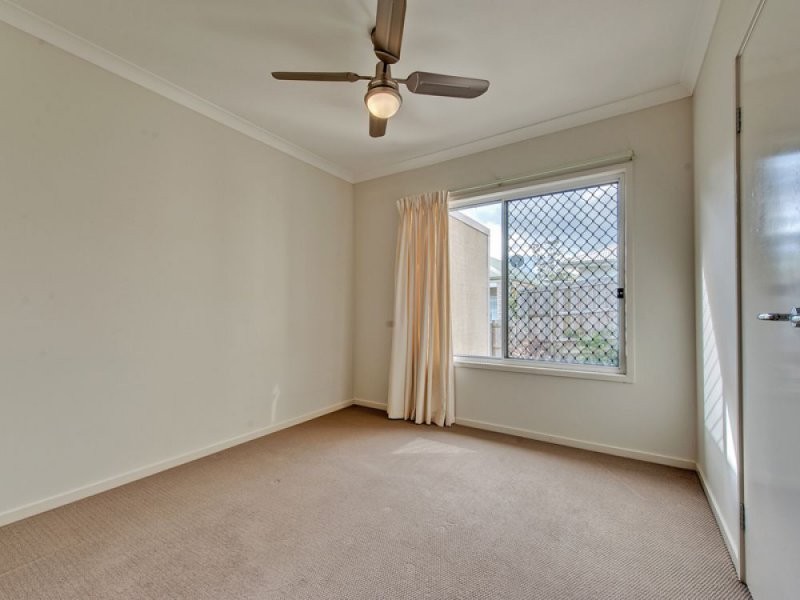 11 Moontide Way,, Springfield Lakes QLD 4300