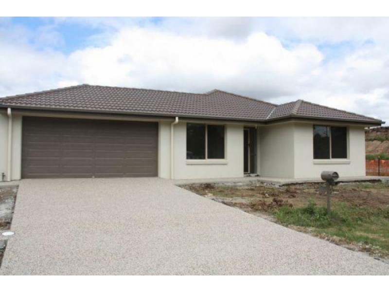 90 Armisfield Street,, Doolandella QLD 4077