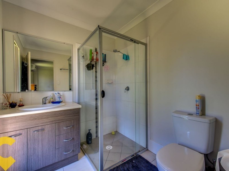 34 Quinn Close, Augustine Heights QLD 4300