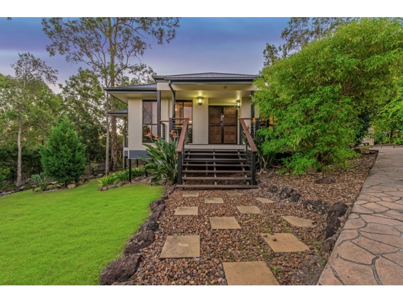 11 Bellevue Place, Springfield Lakes QLD 4300