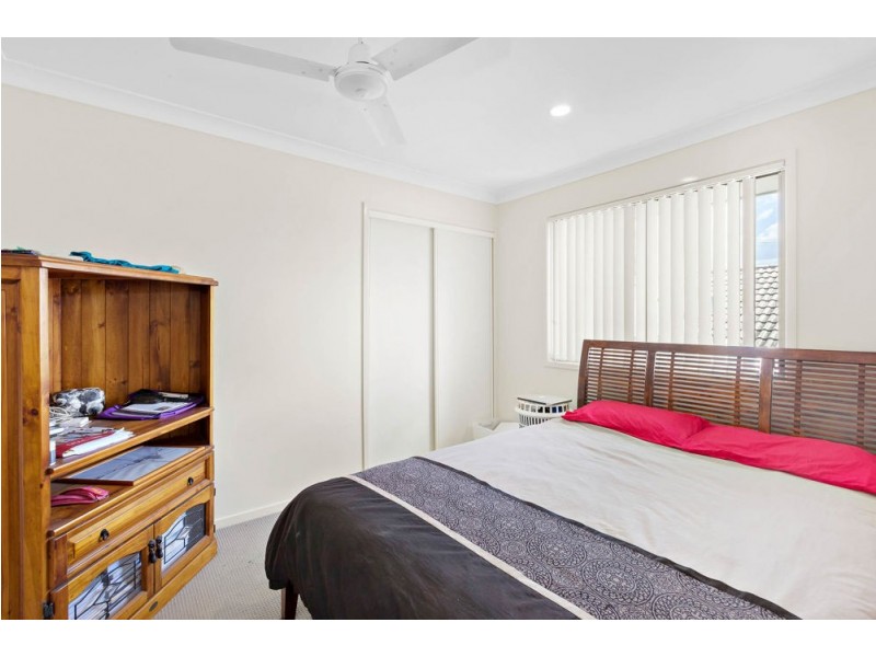 11 Dianella Street, Springfield Lakes QLD 4300