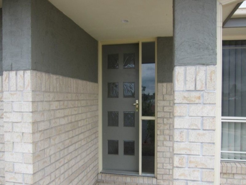 16 Connolly Court, Collingwood Park QLD 4301