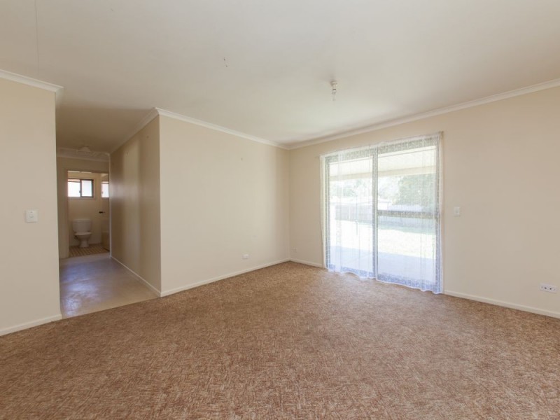 21 Wilson Drive, Camira QLD 4300
