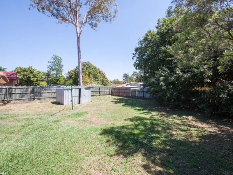 21 Wilson Drive, Camira QLD 4300