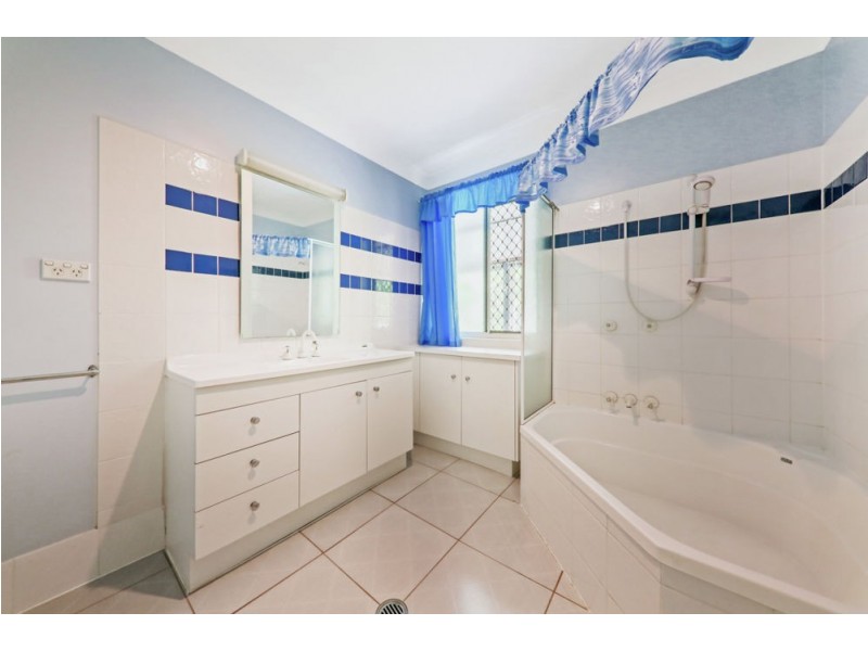 45 Greenwood Village Road, Redbank Plains QLD 4301