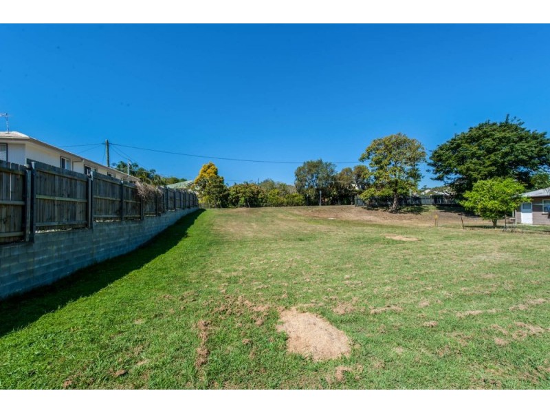 34 Bergin Street, Booval QLD 4304