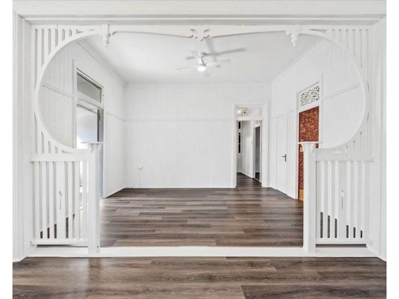 51 South Station Road, Booval QLD 4304