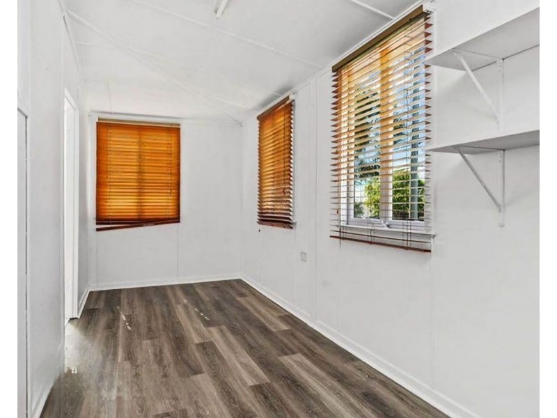 51 South Station Road, Booval QLD 4304