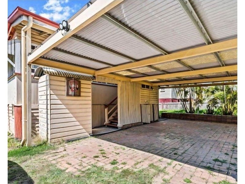 51 South Station Road, Booval QLD 4304