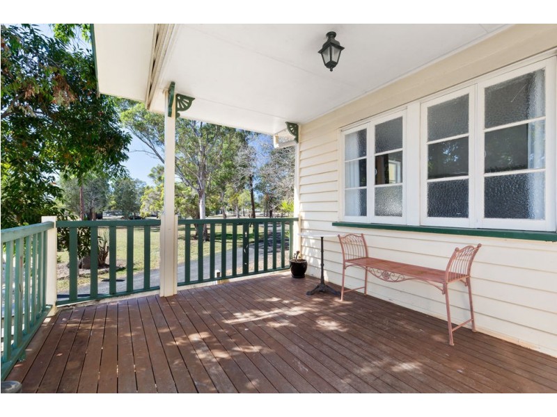 3 Lamont Street, North Booval QLD 4304